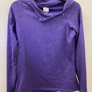 Women's NIKE Purple Workout Yoga Sweatshirt Dri-Fit, medium/large, never worn